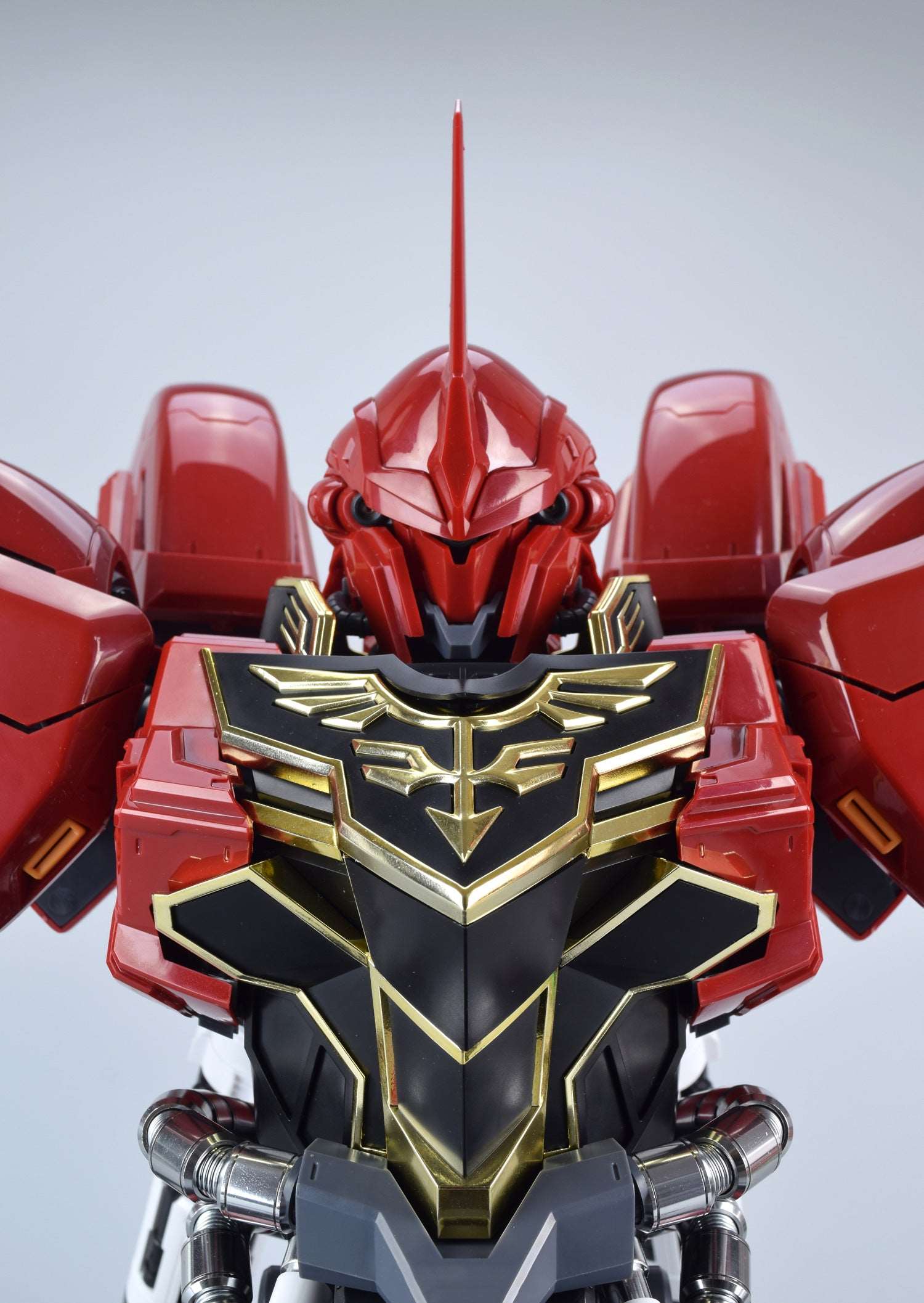 Billion Spark 1/35 Sinanju Gundam Bust