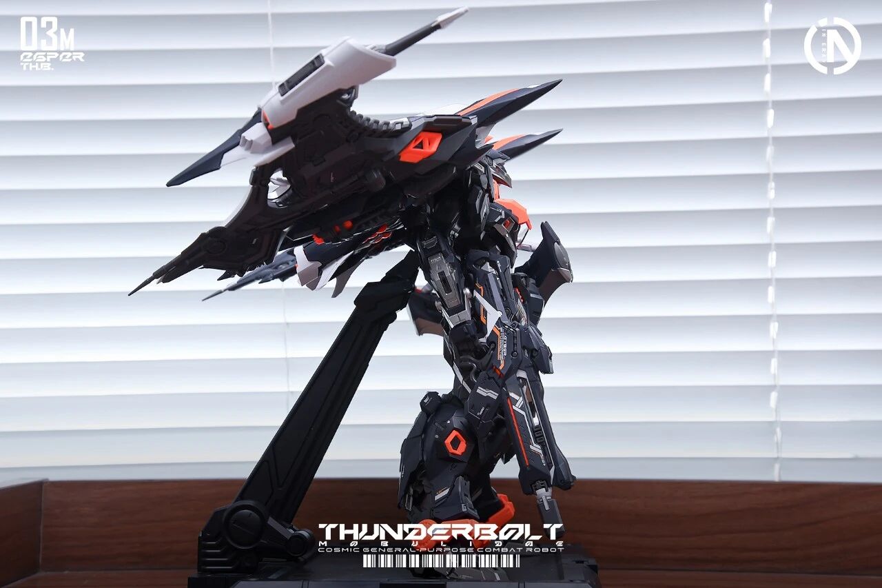 [PRE-ORDER] In Era+ 1/100 TB-03M Thunderbolt Extreme Speed Manta Ray
